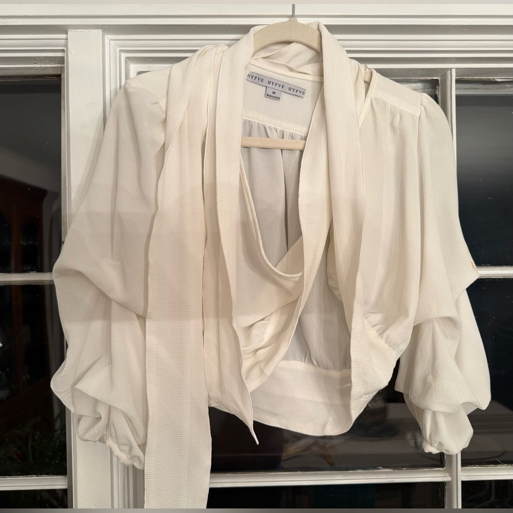 Hyfve shirt